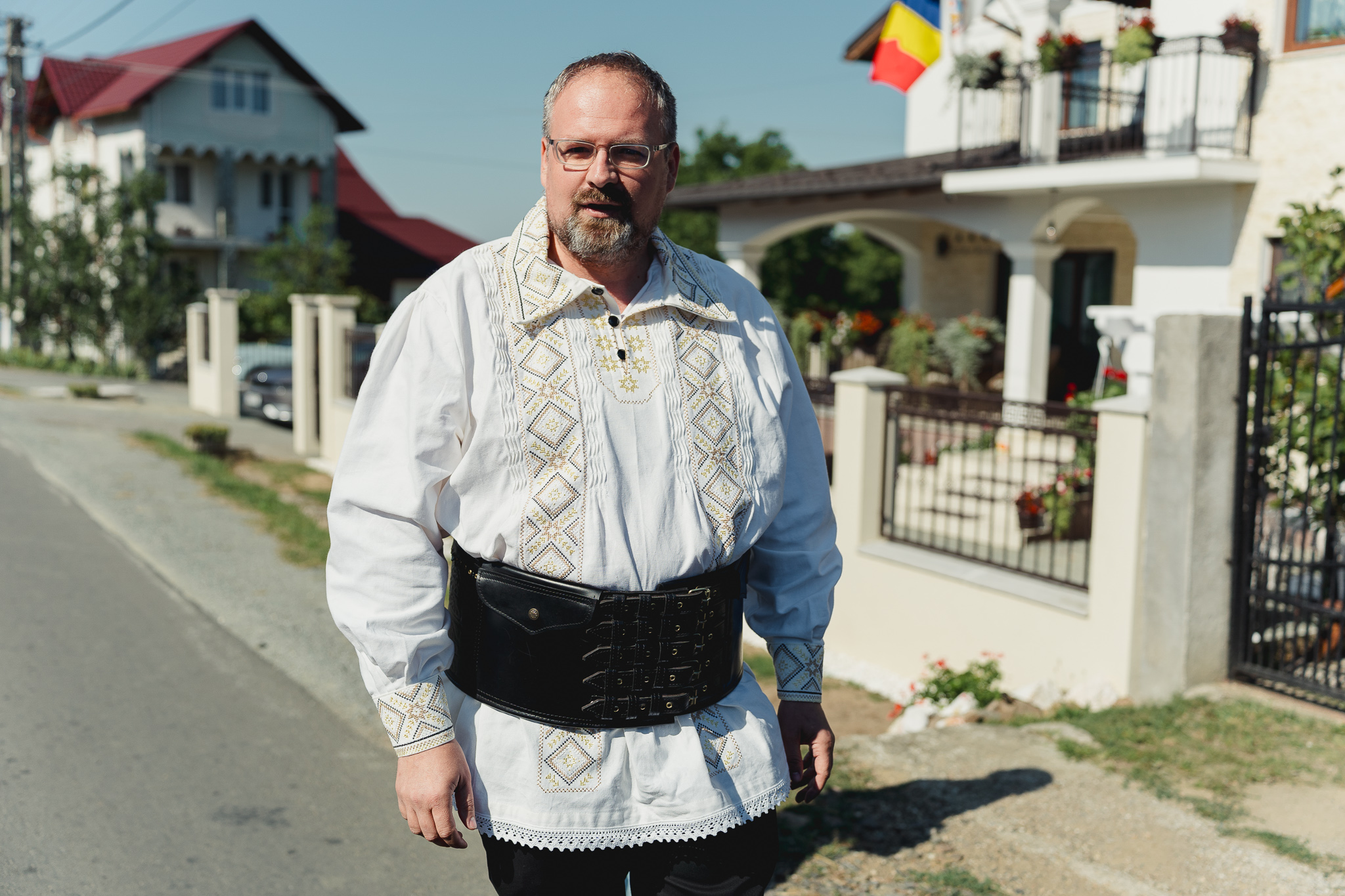 Intre birou si firul ierbii
